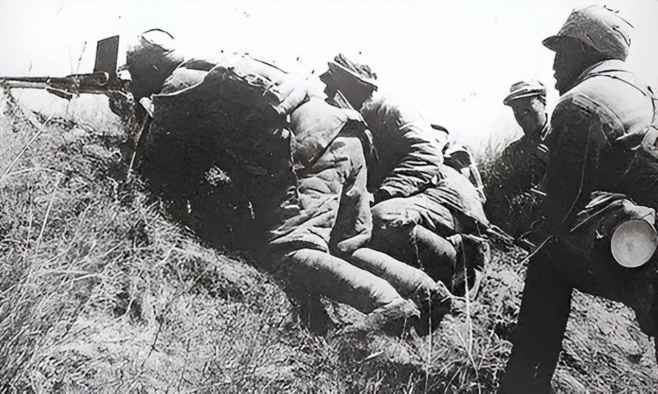 阵亡后被我军厚葬的三位敌军将领其中一人派专车送回四川安葬