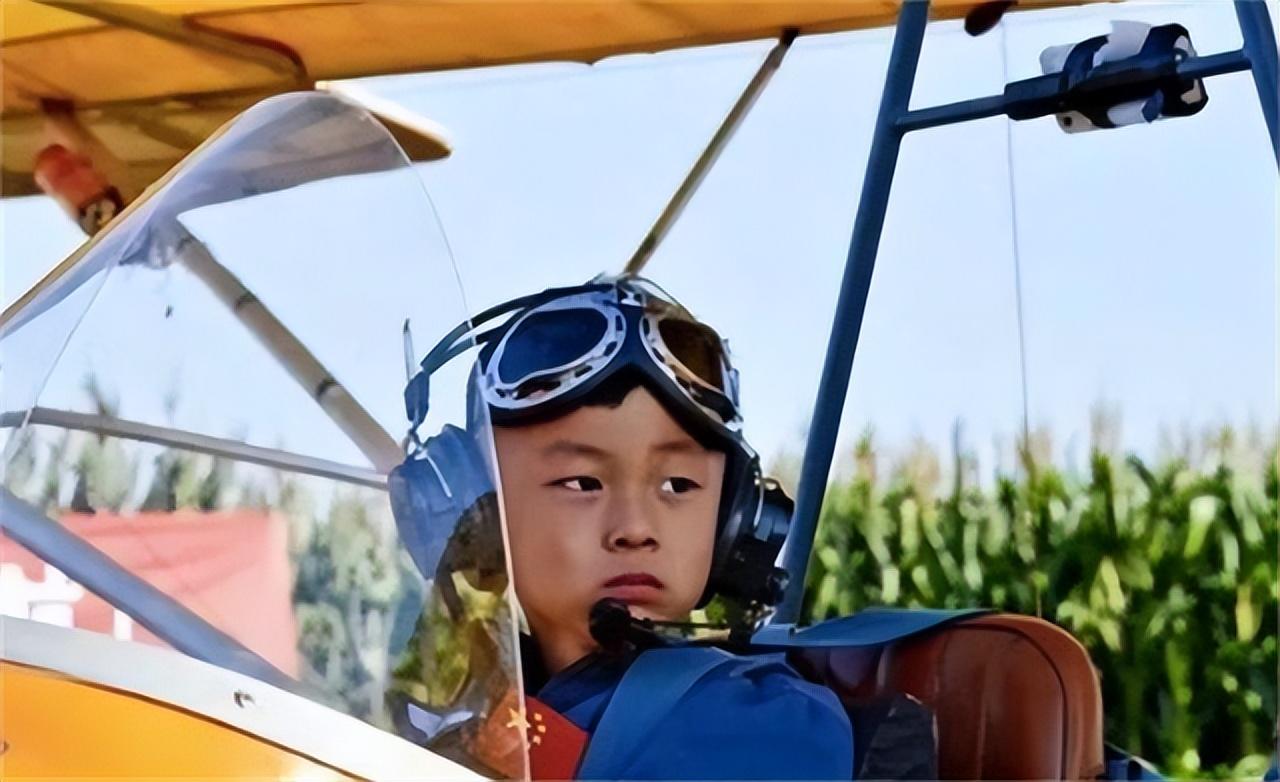 11年前被父亲逼着在雪地裸跑的4岁小男孩现在过得好吗