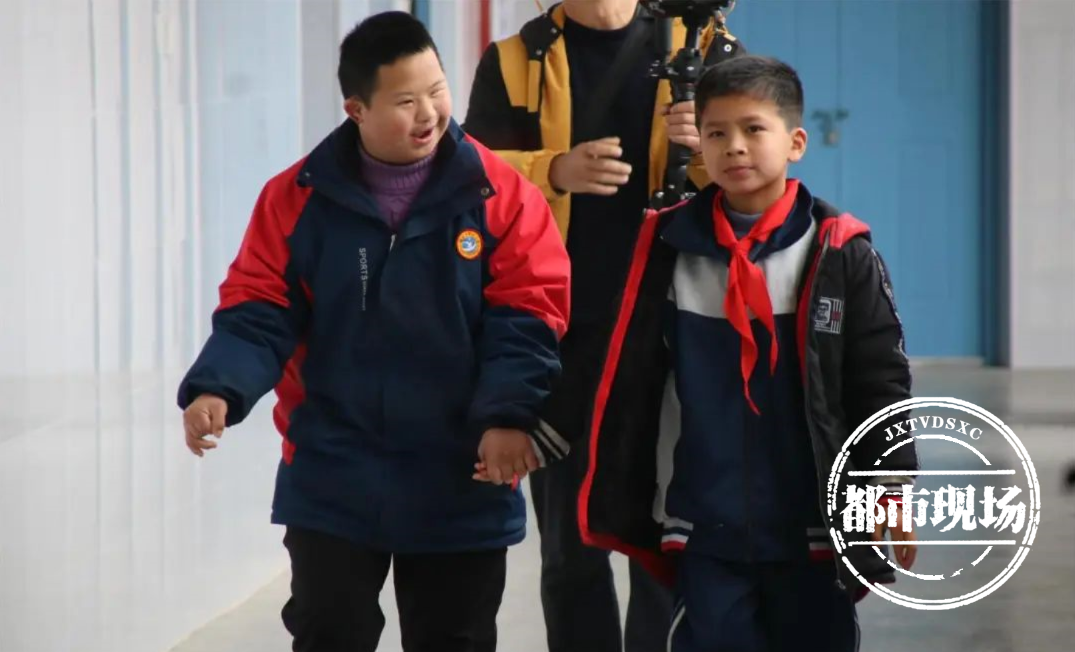 江西少年吴亚军,感动无数网友!