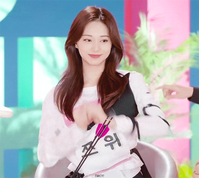 韩国女团twice的成员周子瑜