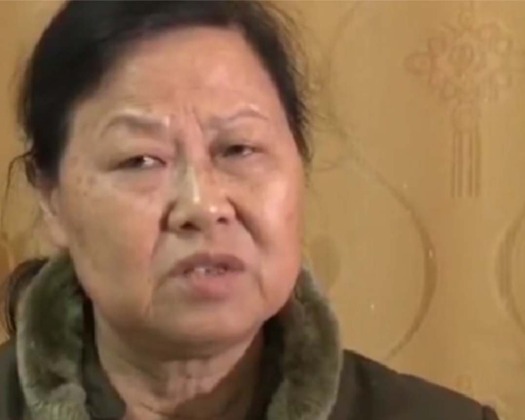 小儿子又不争气,天天不见人影,所以陈某现在连个照顾自己的人都没有