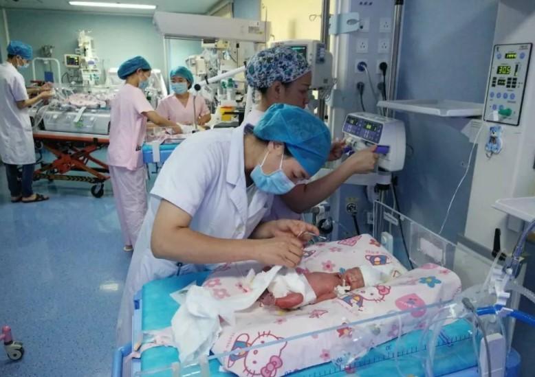 2013年一产科主任张素霞拐卖婴儿被捕后宁死也不交代孩子下落