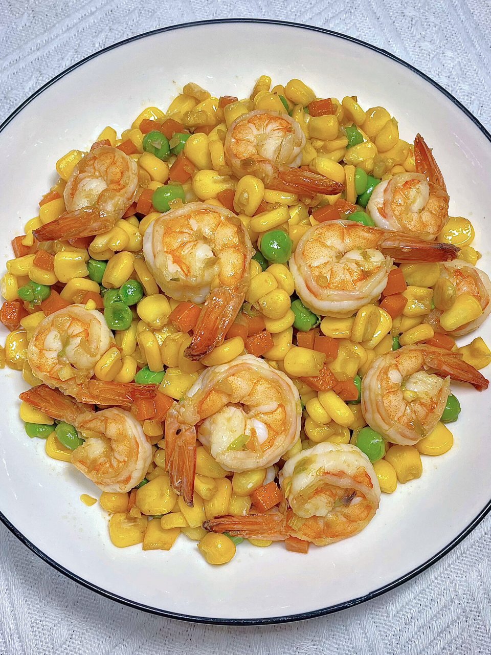 超好吃的玉米粒炒虾仁98.  这道菜真的是超级好吃99!