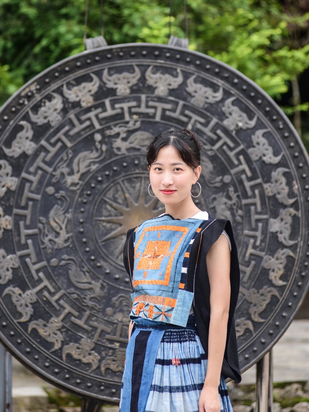 白裤瑶族女性夏季服装 之前了.@阿砸的社科的动态