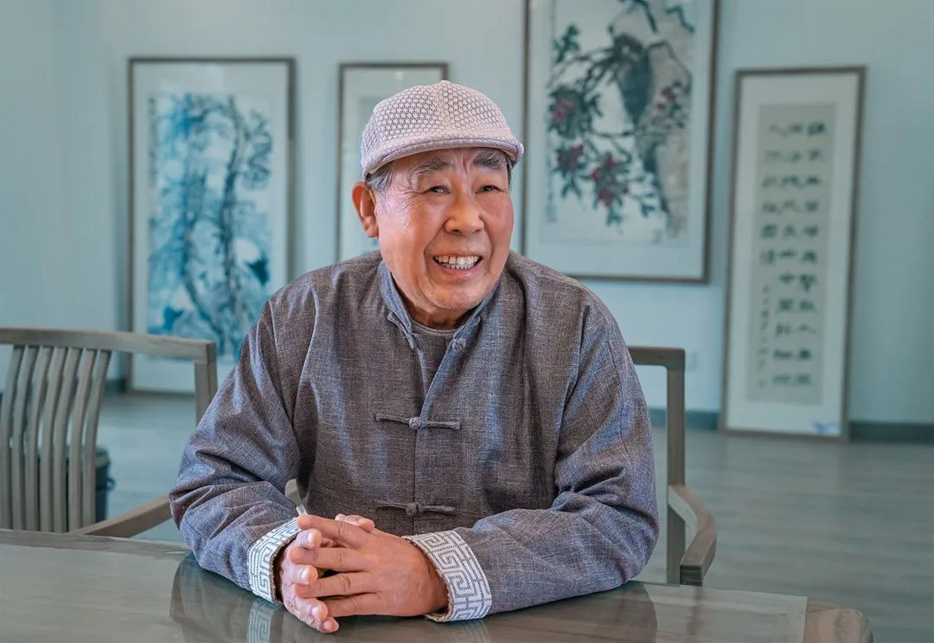 演员李文启,七次登上春晚,表演小品,李文启回忆说,我和蔡明睡过一张床