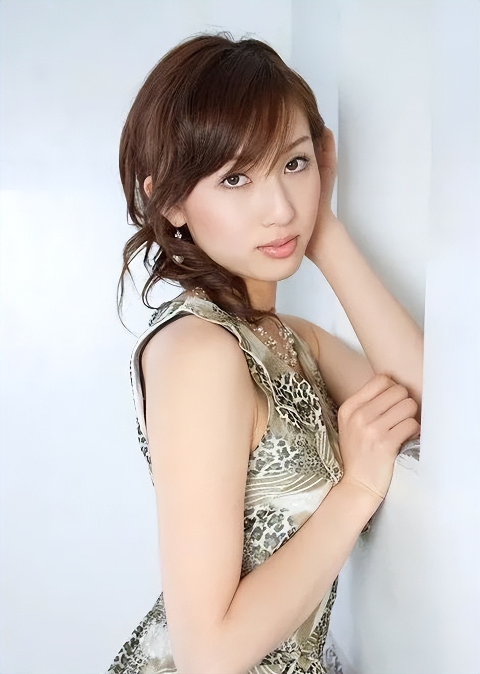 纪实:天上人间花魁之首梁海玲,情杀还是仇杀?为何仍是个谜团?