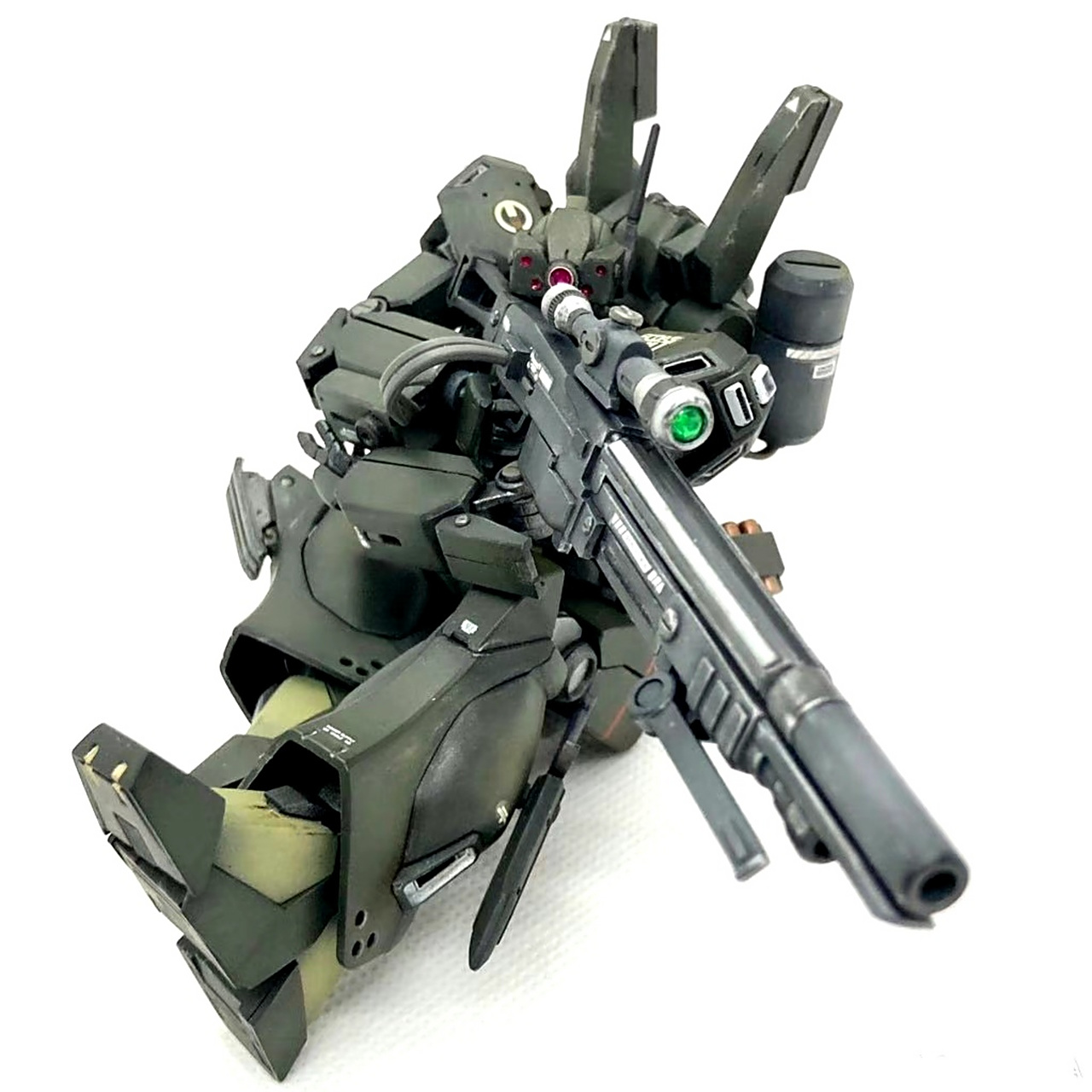 模型欣赏:机动战士高达uc ecoas杰刚·狙击特装型,对背包和头部进行了