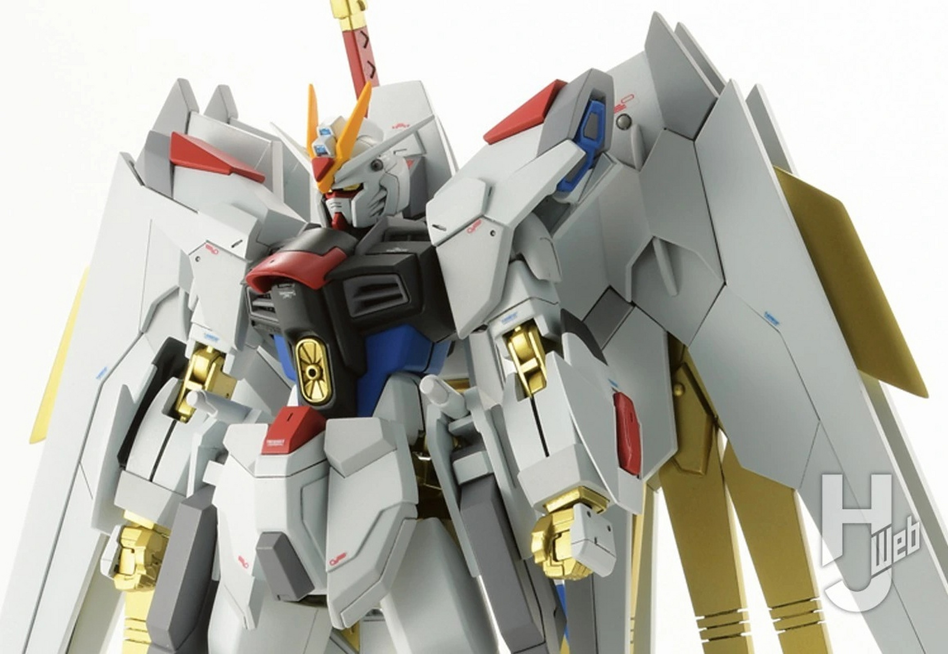 模型欣赏:模型师田中康貴制作的hg 非凡强袭自由高达,自制了荣光捍卫