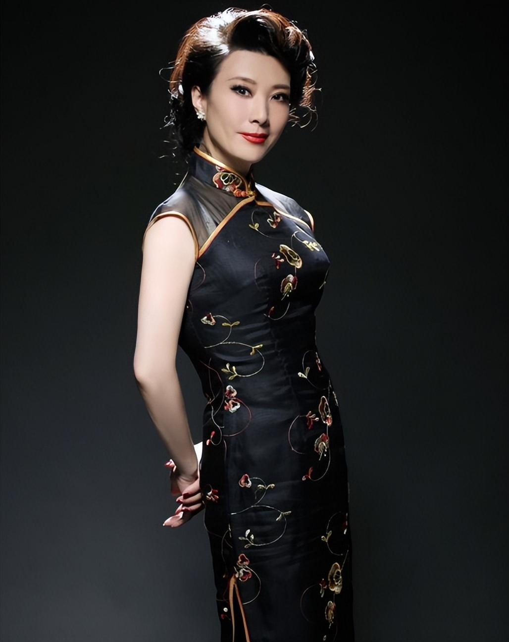 著名演员王静:长得漂亮戏也好,为人低调不张扬,如今婚姻仍是谜