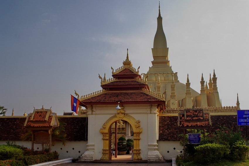 沿13号公路纵行老挝 ⑤首都万象