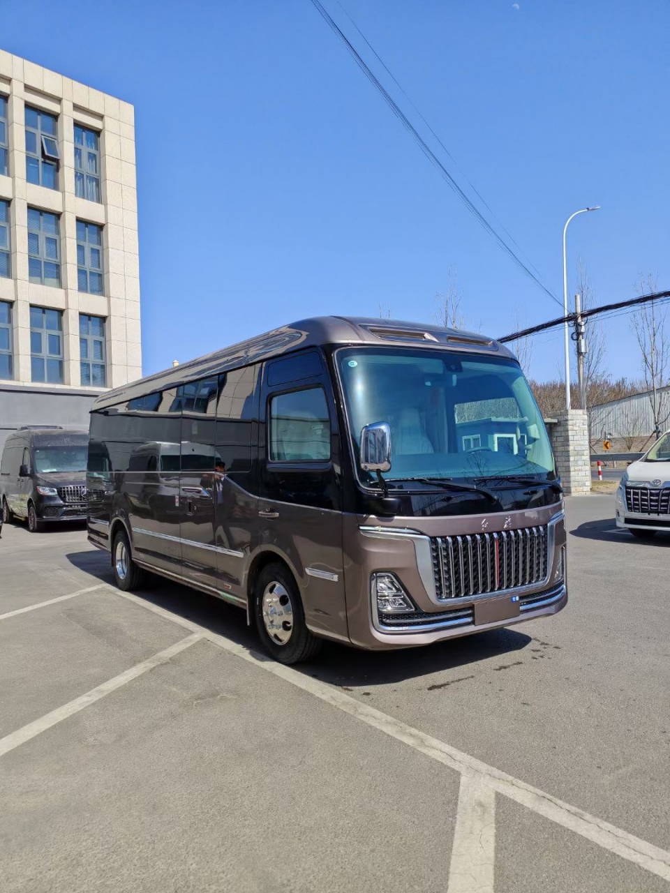 国产红旗国悦商务车