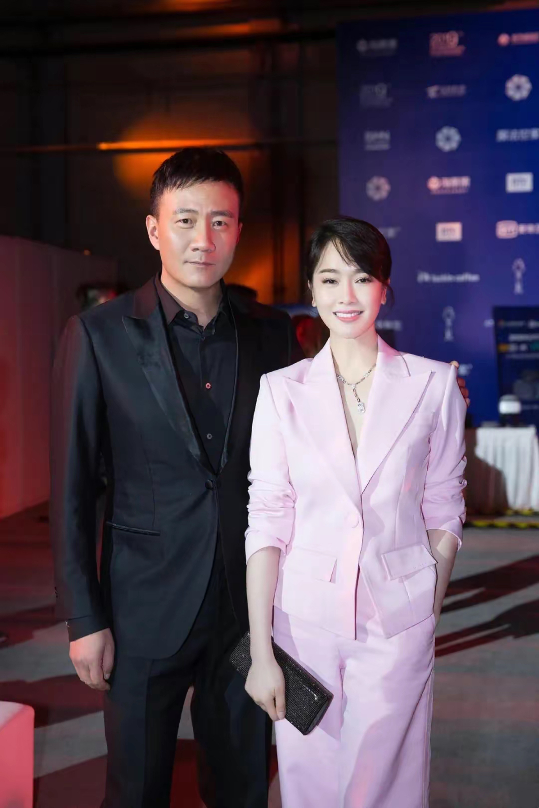"风流成性"的左小青:出道以来绯闻不断,如今仍靠身材吸睛!