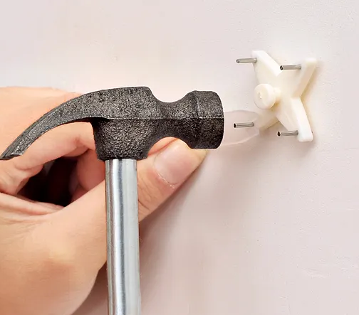 无痕钉怎么钉到墙上