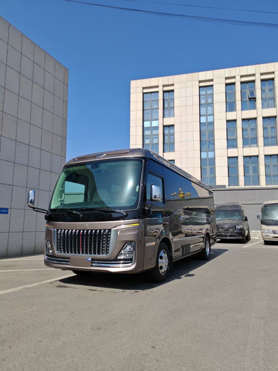 国产红旗国悦商务车