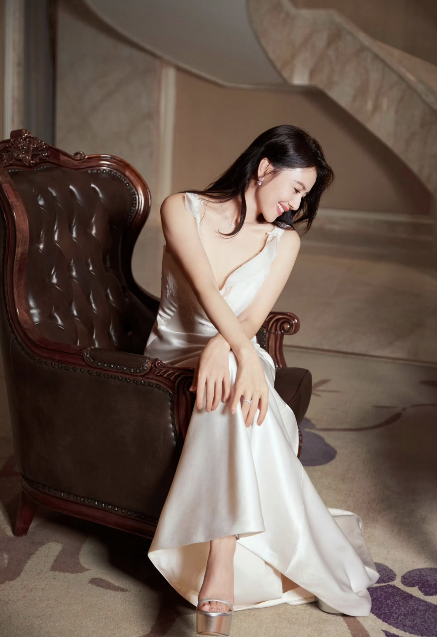 高圆圆颜值真高