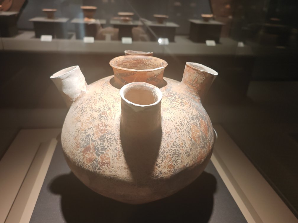 走进马家窑彩陶博物馆,感受远古文明的璀璨