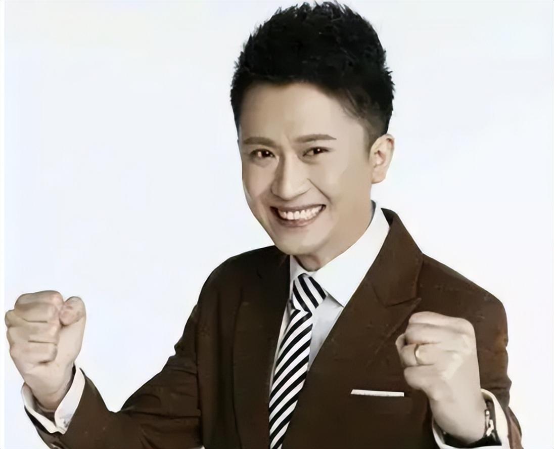 回顾央视主持人杨帆迎娶初恋终获幸福就是大女儿让我头痛