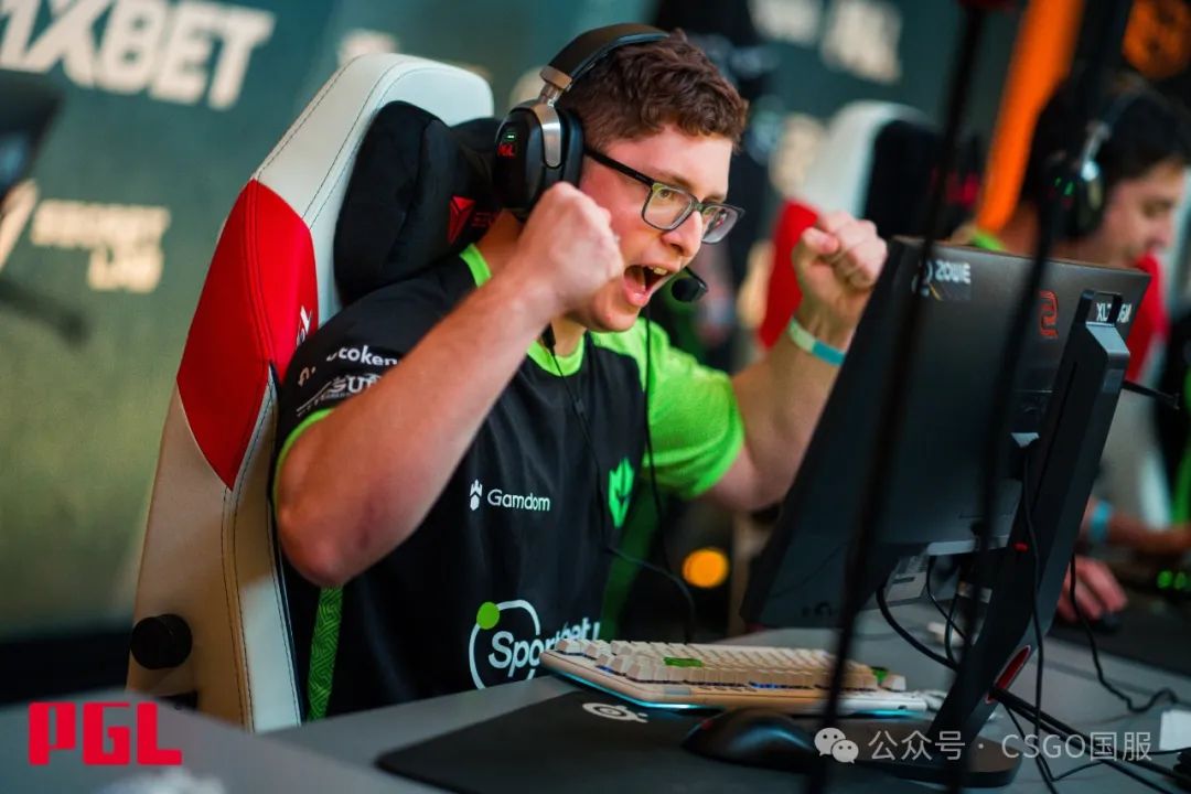 【中国LVG力擒巴西黑豹!哥本哈根Major首日接连爆冷,作业超级大爆】