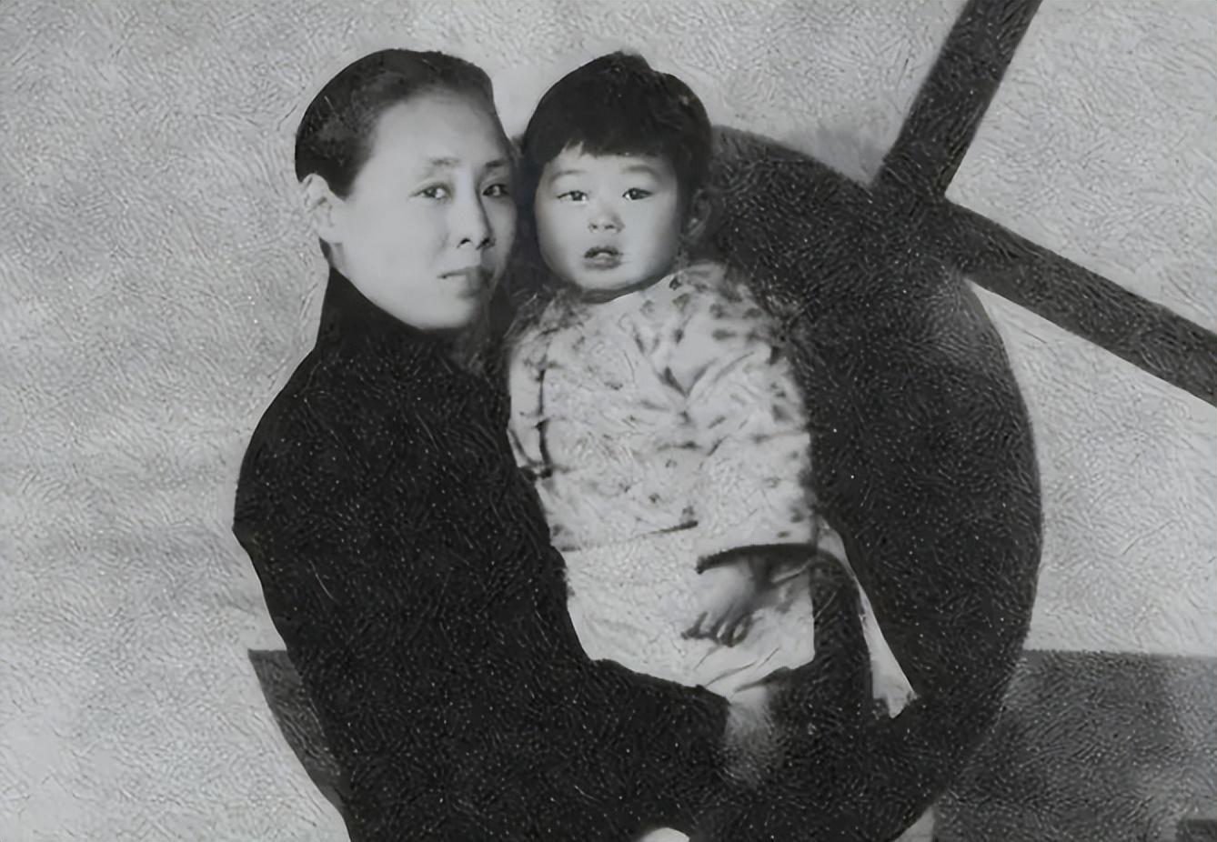 张幼仪怀子谋生