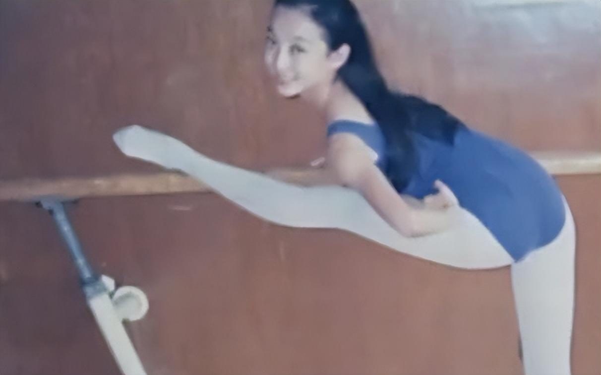 回顾轮椅舞者刘岩在奥运彩排中摔伤令张艺谋愧疚一生如今怎样