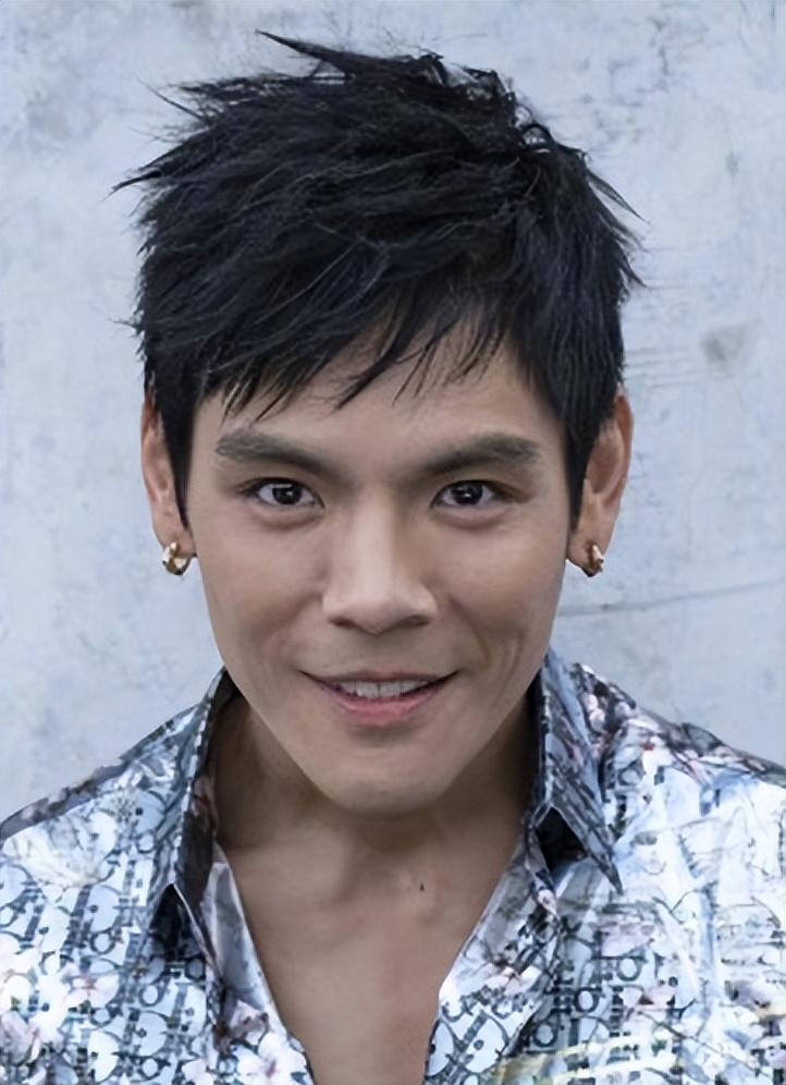 回顾郭碧婷一嫁豪门深似海自己选择的婚姻跪着也要走完