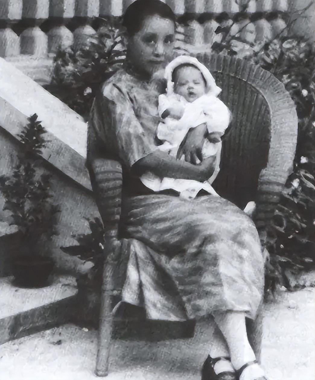 张幼仪怀子谋生