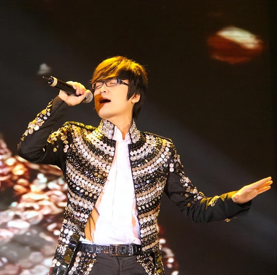 回顾离婚后的王小玮变得更好了而玖月奇迹的王小海呢