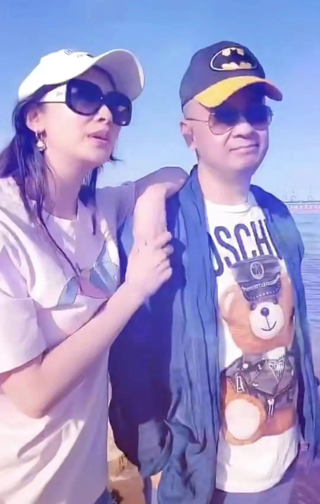 回顾曲栅栅嫁落魄黄海波中年靠演技翻红赚钱养夫9年不离不弃