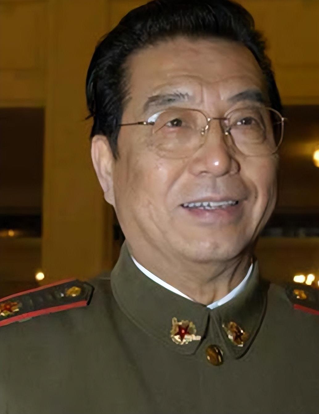回顾李双江:愧对前妻丁英的爱,对大儿子不理睬,却对小儿子很好