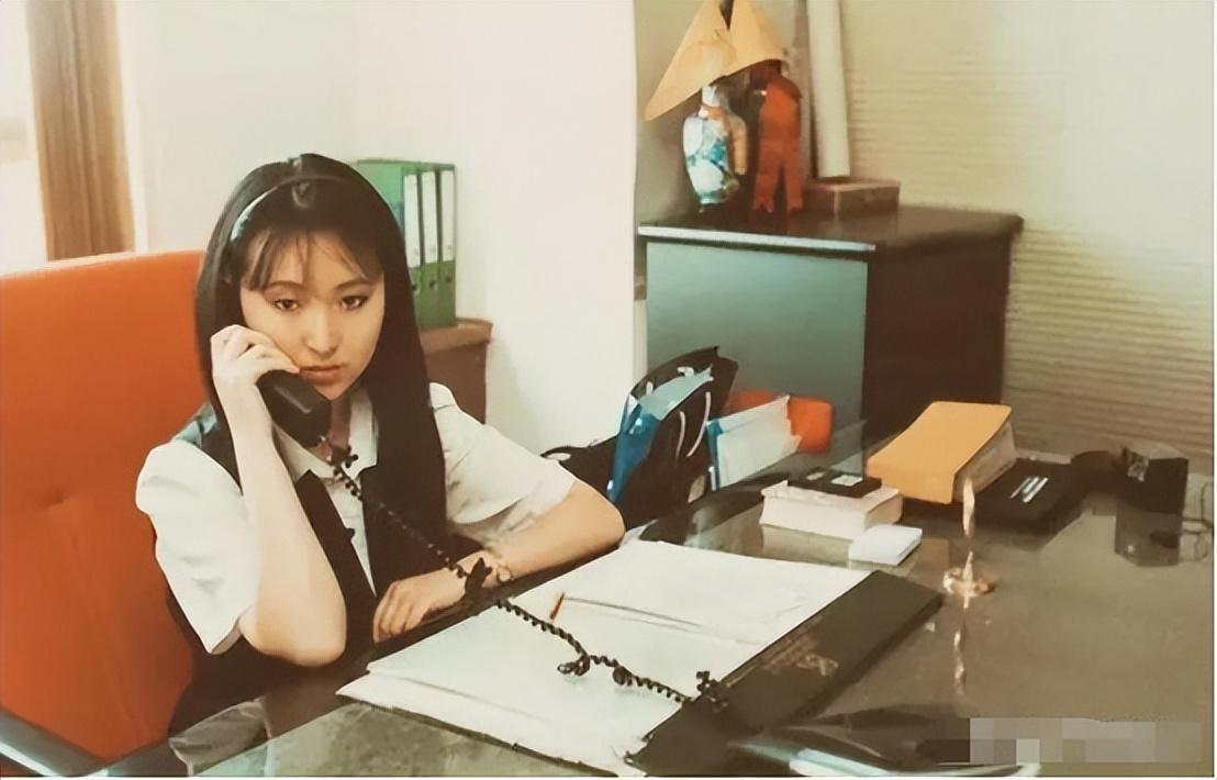 纪实陈晓旭演了3年林黛玉,去世后,胡泽红说:"她是装出来的"