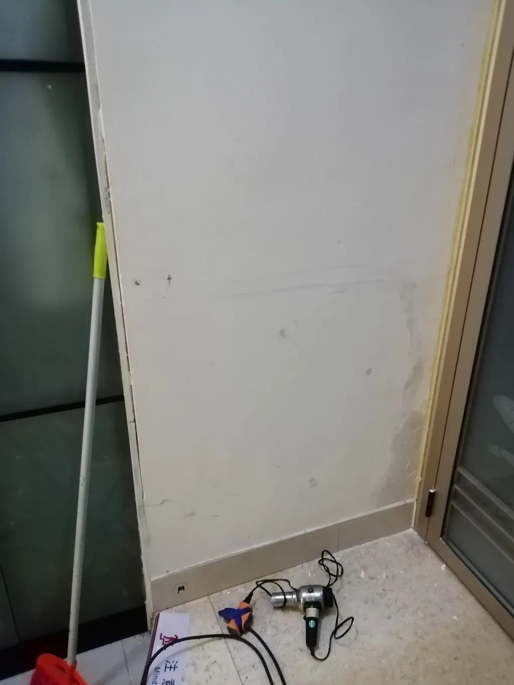 电话机不用很容易受潮吗
