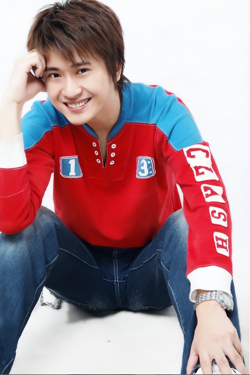 回顾央视主持人杨帆迎娶初恋终获幸福就是大女儿让我头痛