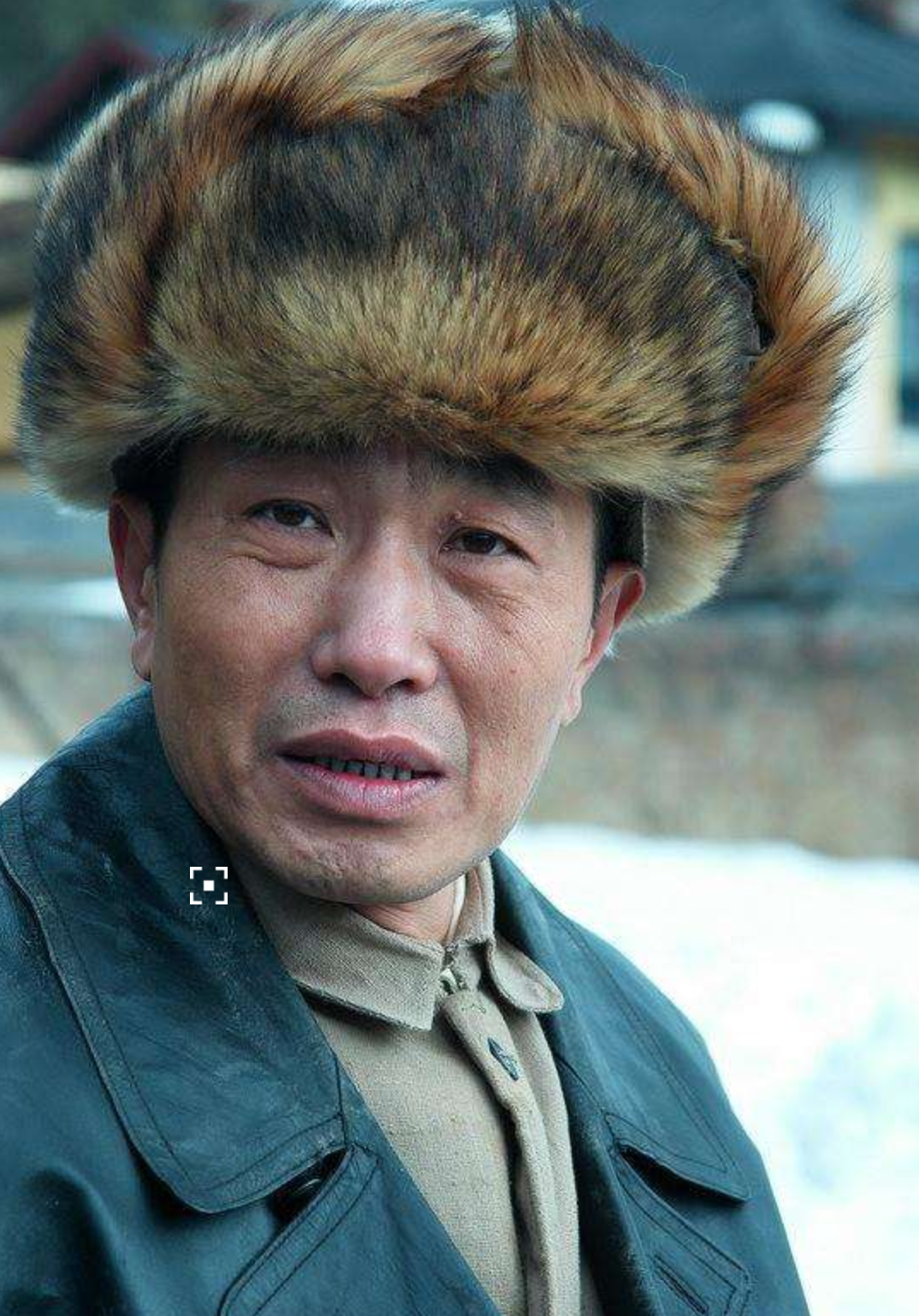 回顾老戏骨杜源4岁认识爱妻结婚40年无绯闻女儿是他的骄傲