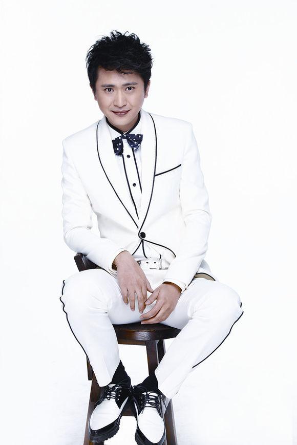 回顾央视主持人杨帆迎娶初恋终获幸福就是大女儿让我头痛