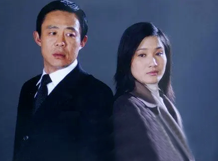 回顾潘雨辰跟侯勇两年婚姻是我不愿谈及的过往现只想陪女儿成长