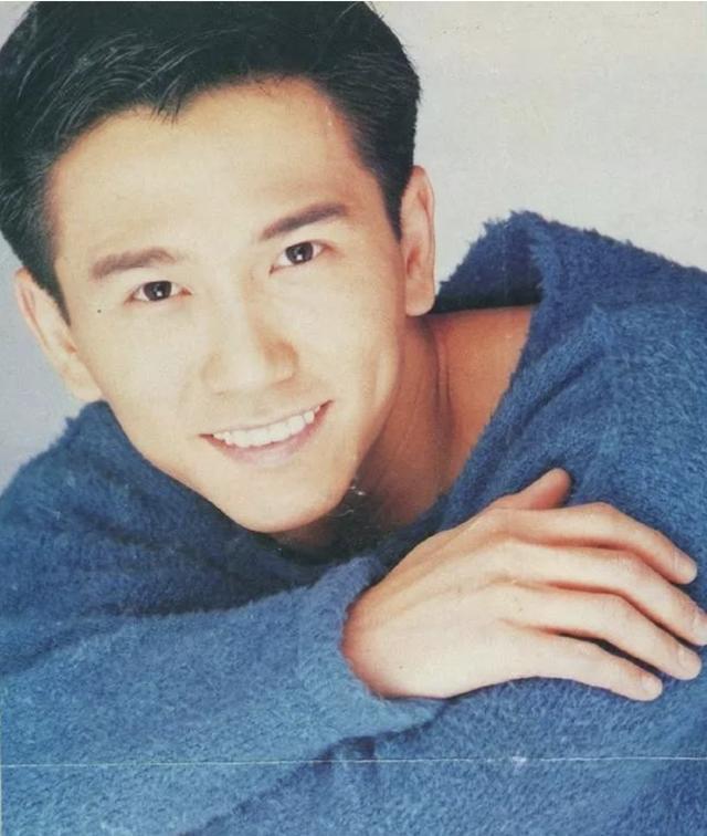 回顾59岁的温兆伦尽管岳母和自己年纪相仿给她尽孝也能坦然