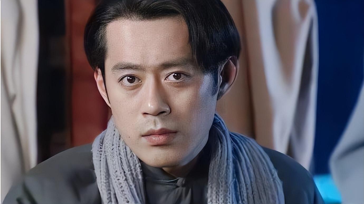 回顾刘钧跨界做演员配角几十年出演渣爹改变了他一生