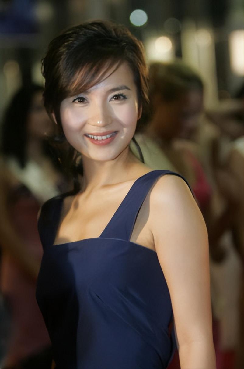 回顾陈好当红时嫁大8岁富商先后生3子45岁越活越美丽