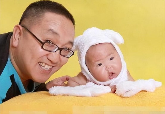 回顾演员句号二婚娶小11岁丫蛋为妻让丧子的岳父岳母老有所依