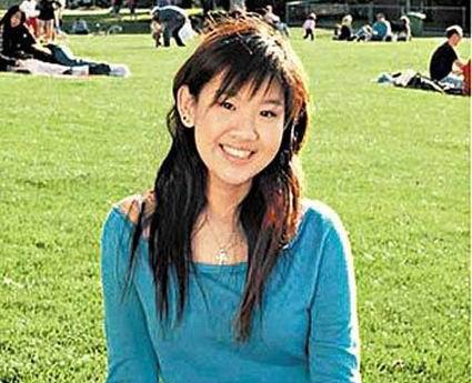 回顾郑少秋的偏心大女儿失联二女儿给前妻疼现任妻子女儿