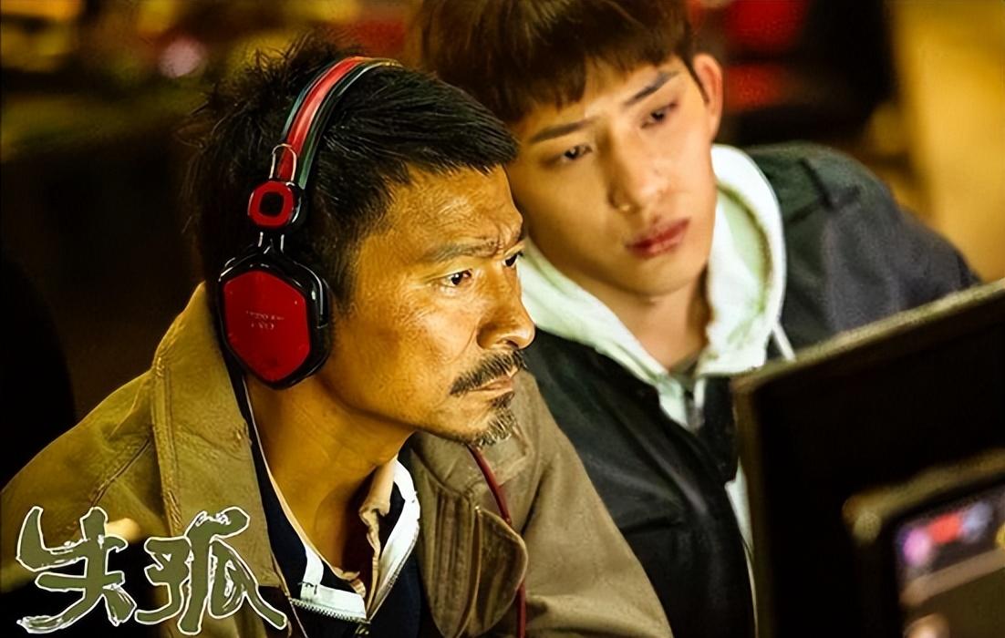 回顾井柏然出生28天被抛弃奶奶捡垃圾将他养大走红后父母来认亲