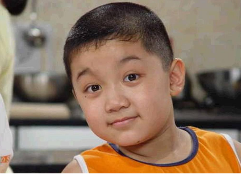 回顾3岁成名2次落榜不受宋丹丹待见的尤浩然如今还好吗