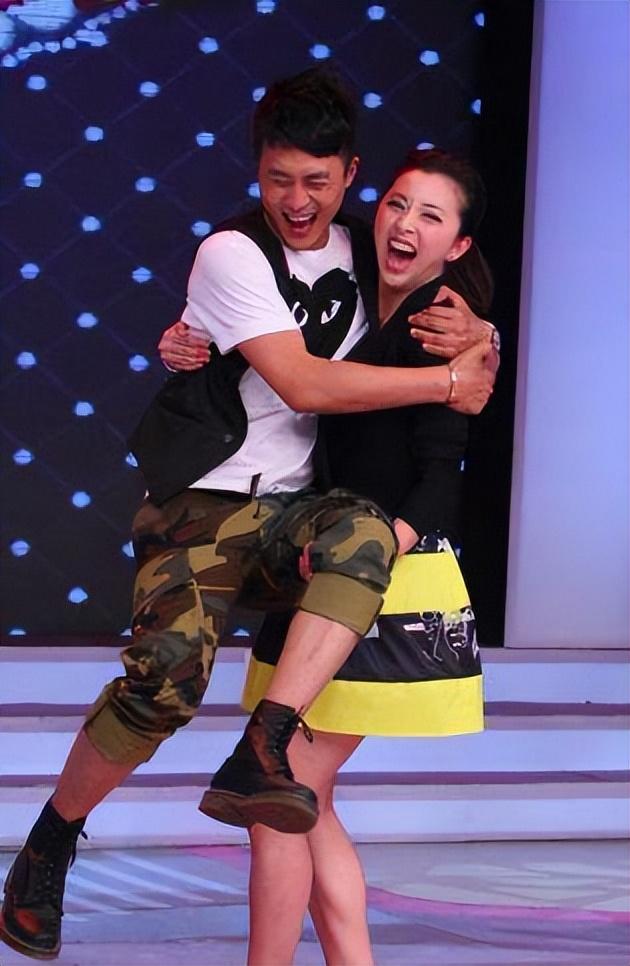 黄小蕾18岁那年,她经过一位贵人推荐报考了北京电影学院,成为了姚晨