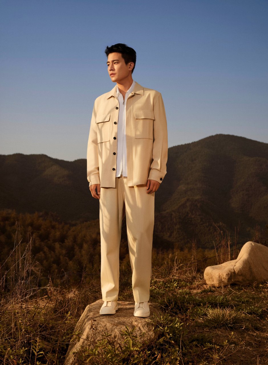 07  我一直都很喜欢欧豪的穿搭风格,简约又舒适05.