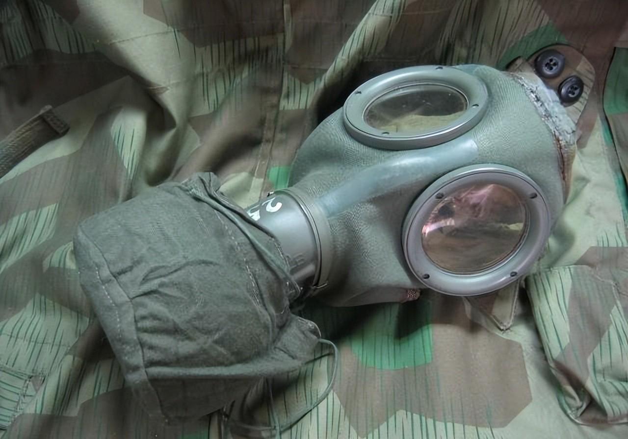 罕见珍品!二战德军第一版m38防毒面具