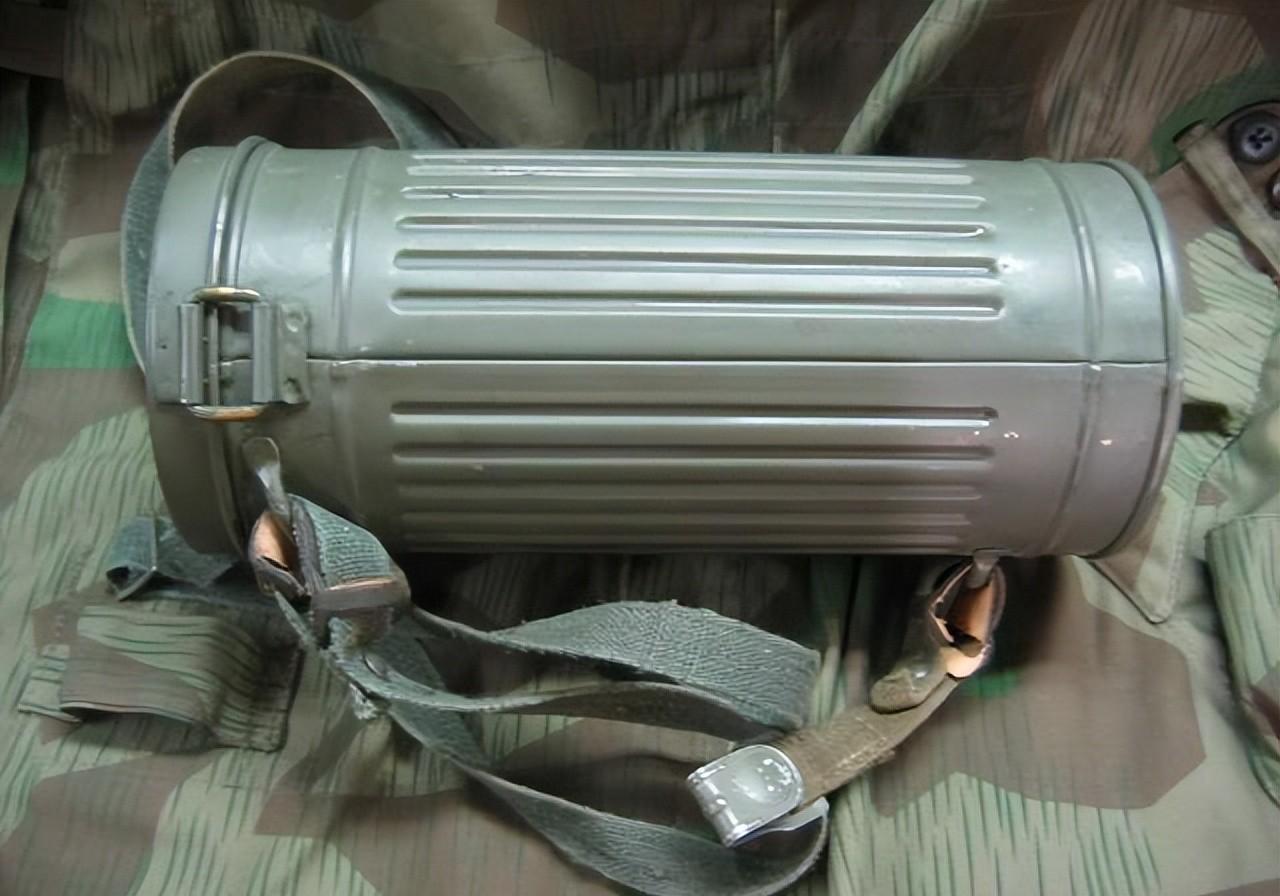 罕见珍品!二战德军第一版m38防毒面具