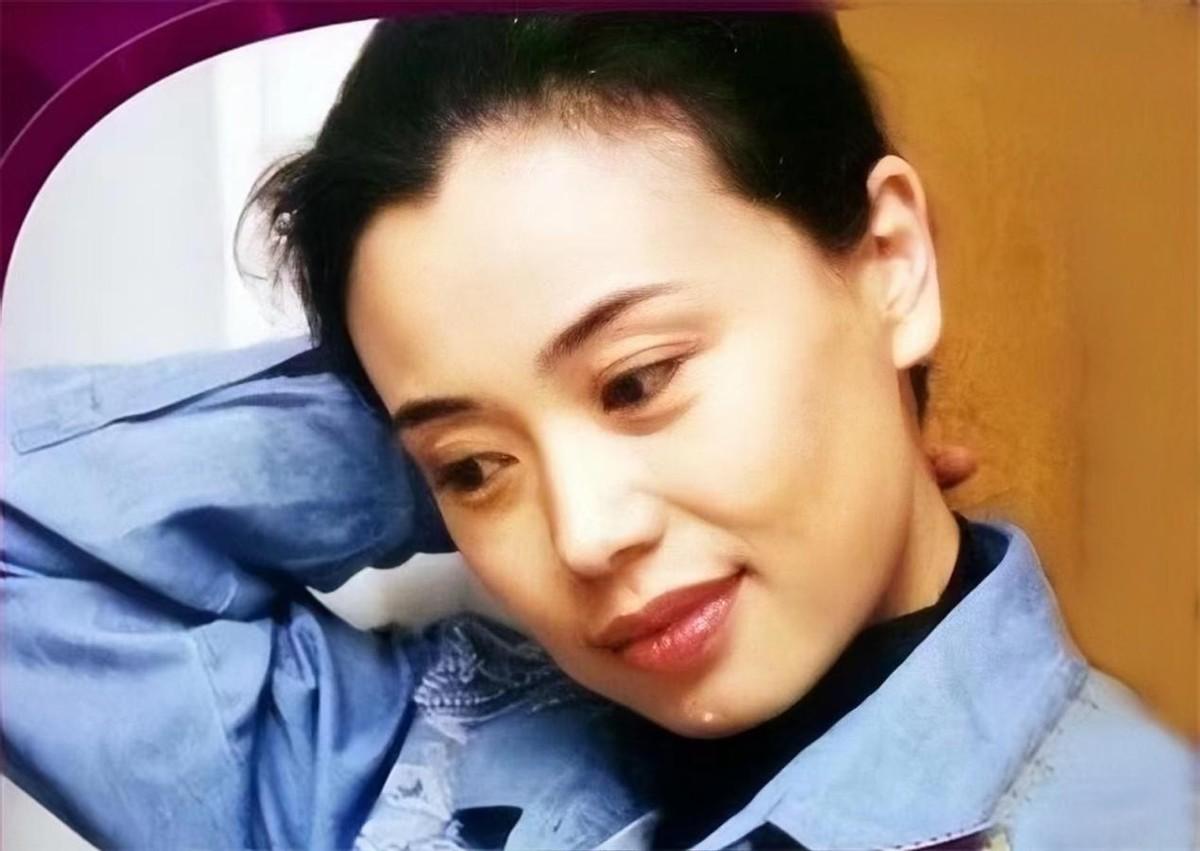 回顾戏骨张秋歌:两段婚姻无儿无女,与母亲关系也不和但生活惬意