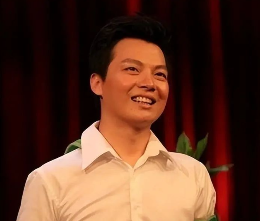 回顾主持任鲁豫32岁娶身价上亿的朱晶父亲成这辈子的遗憾