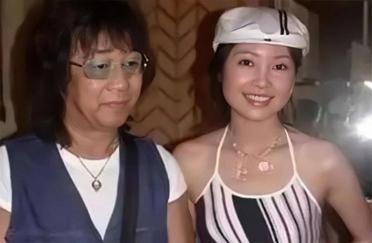 回顾被遗忘的一代笑匠许冠英因自卑终身未娶65岁孤独离世