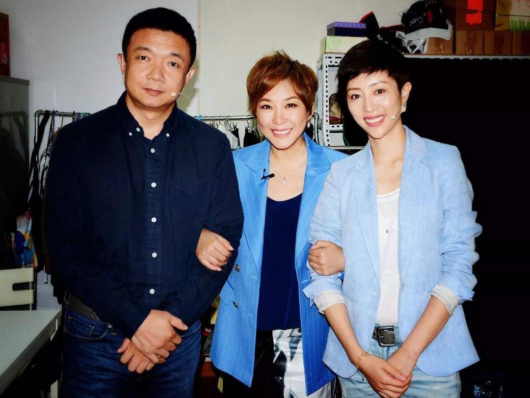 回顾张龄心和丈夫坚持丁克18年愁坏婆婆35岁意外得子全家乐开怀